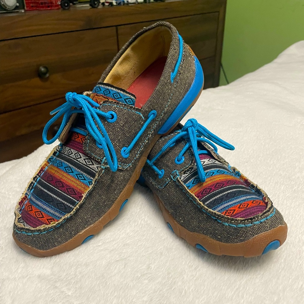 Twisted X Women’s boat shoe driving moc